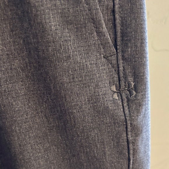 Men’s Under Armour Performance Pants - 34/30 - Picture 5 of 5